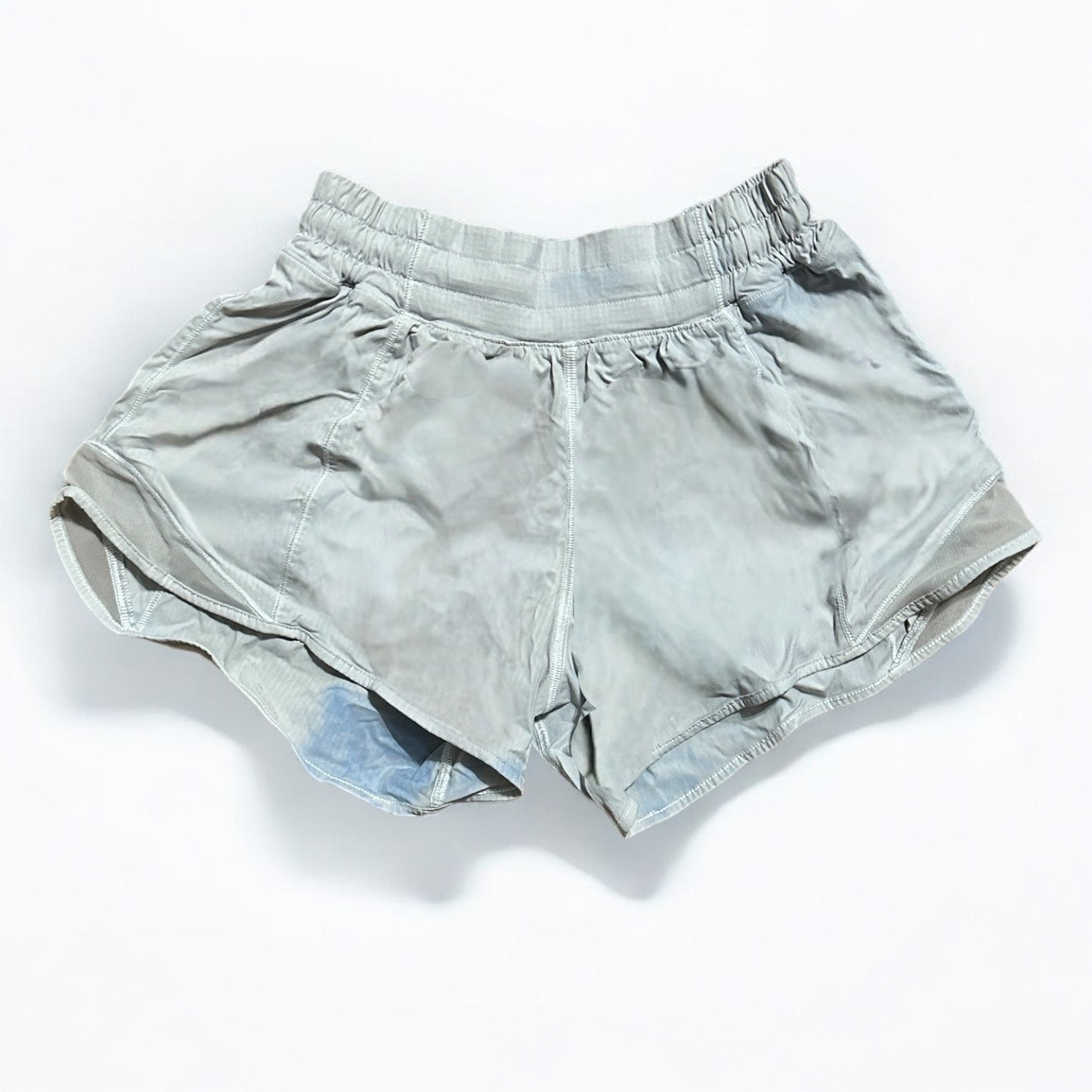 Lululemon Hotty Hot Low-Rise 2.5in Running Shorts - Size: 4